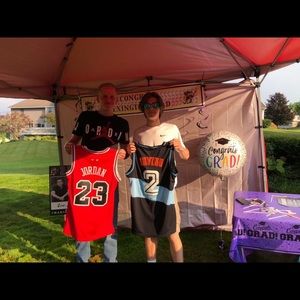 Meet your Posher, Hunter